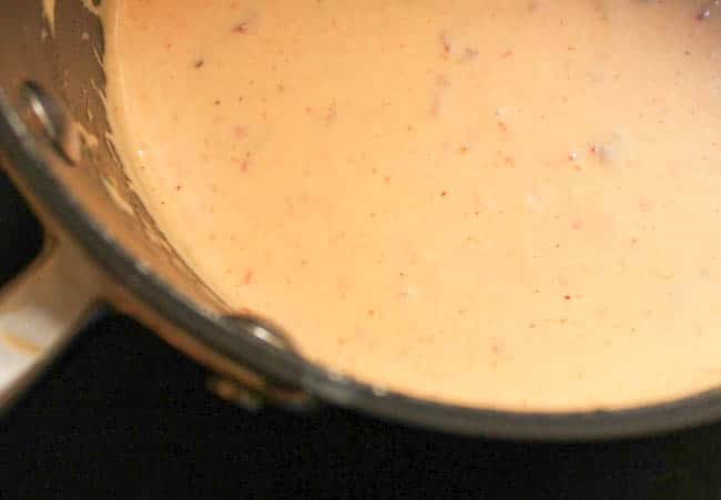 Mexican-mac-and-cheese-spicy-cheese-sauce-step-3