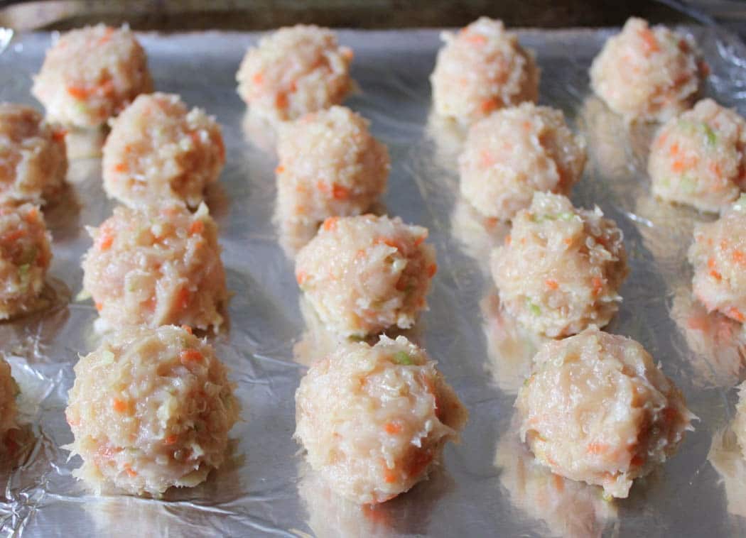 mozzarella-cheese-stuffed-buffalo-chicken-meatball-sliders-step-8