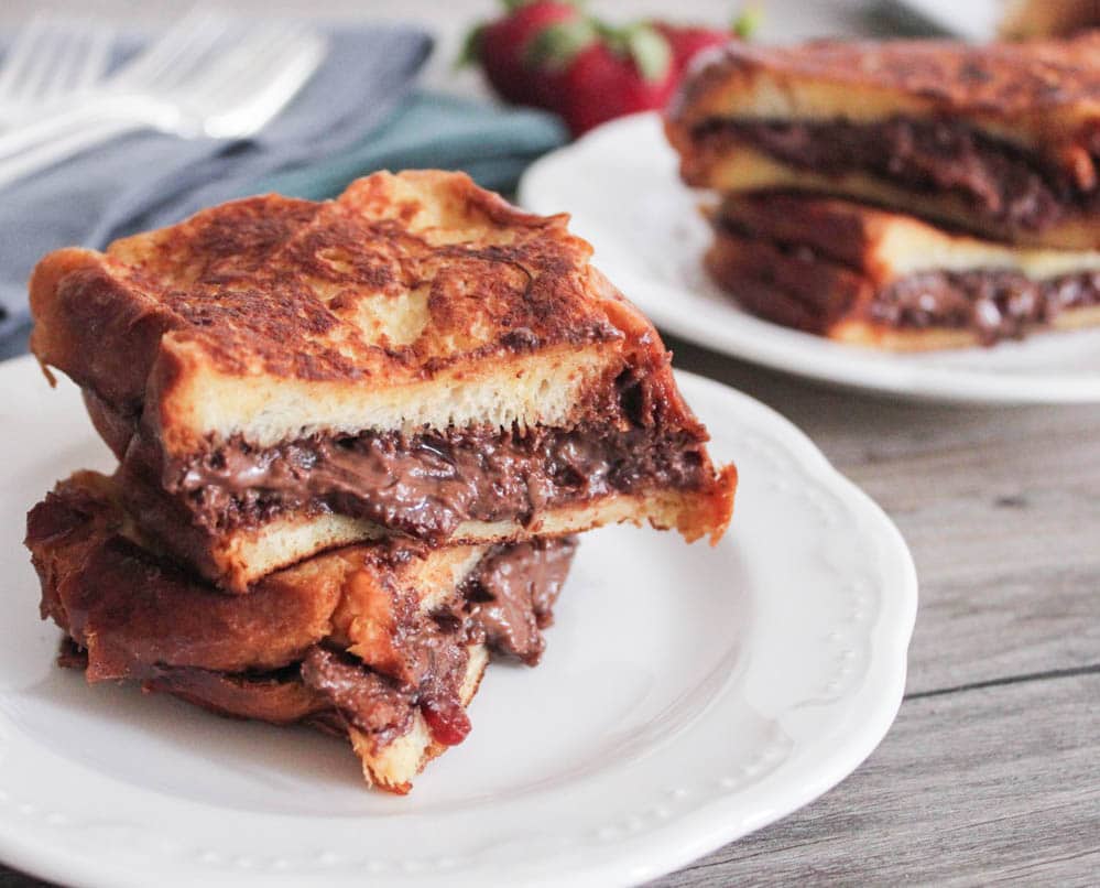 nutella-and-bacon-stuffed-french-toast-5