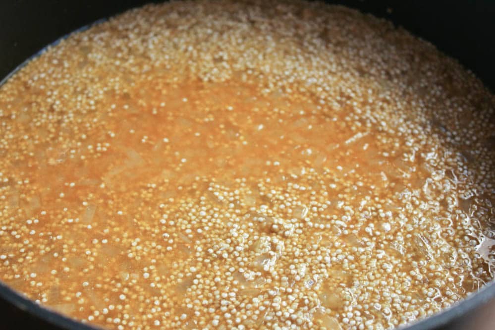 Quinoa-Risotto-with-Roasted-Asparagus-Sun-dried-Tomatoes-and-Herbs-step-5