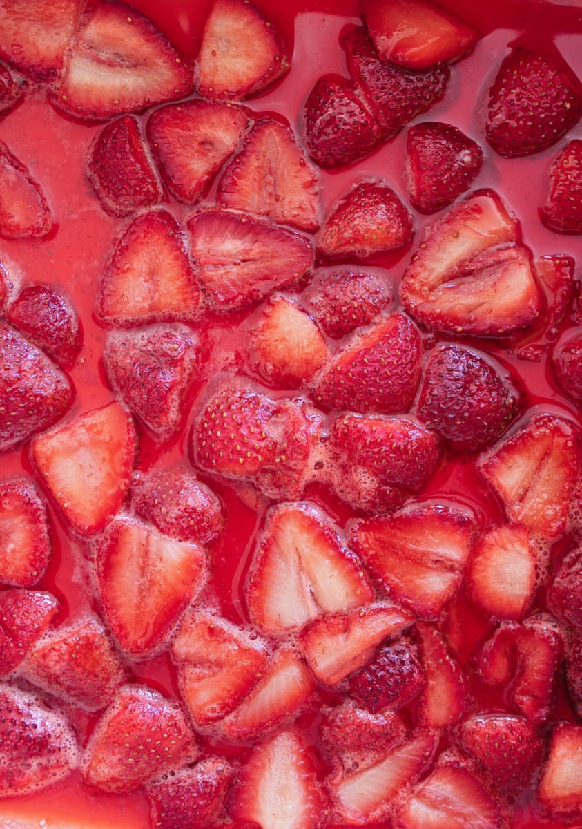 Roasted-Strawberry-Mint-Lemonade-2