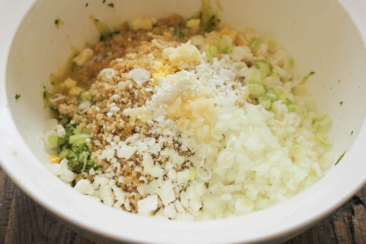 gluten-free-baked-zucchini-quinoa-cakes-with-dill-yogurt-sauce-step-4