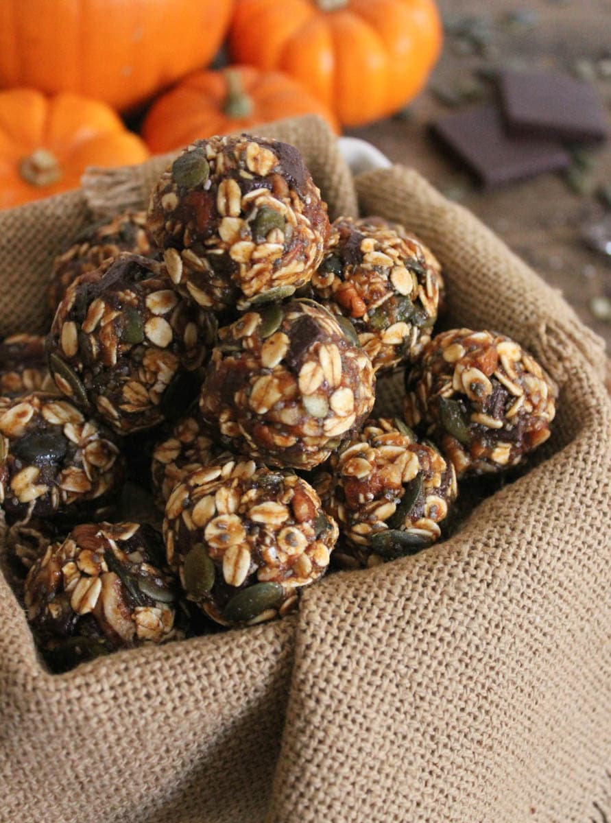 No-Bake-Pumpkin-Pie-Energy-Bites-Vegan-Gluten-Free-2