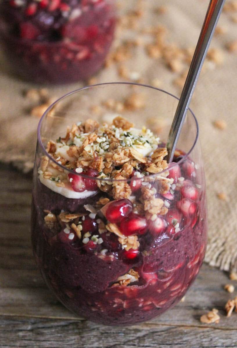 Vegan-Acai-Parfaits-with-fruit-granola-and-hemp-seeds-6