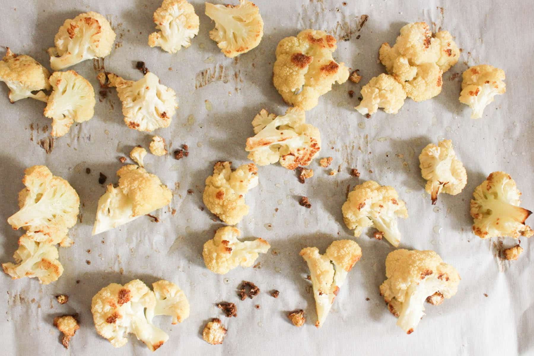 Autumn-Kale-Salad-with-Roasted-Cauliflower-and-Apple-step-2