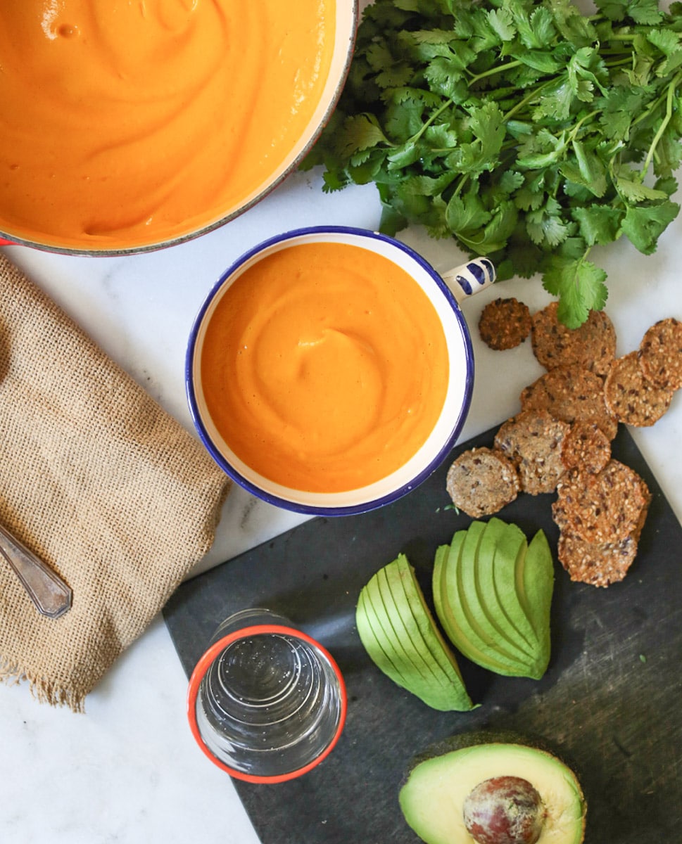 vegan-bell-pepper-soup-with-sweet-potato-2