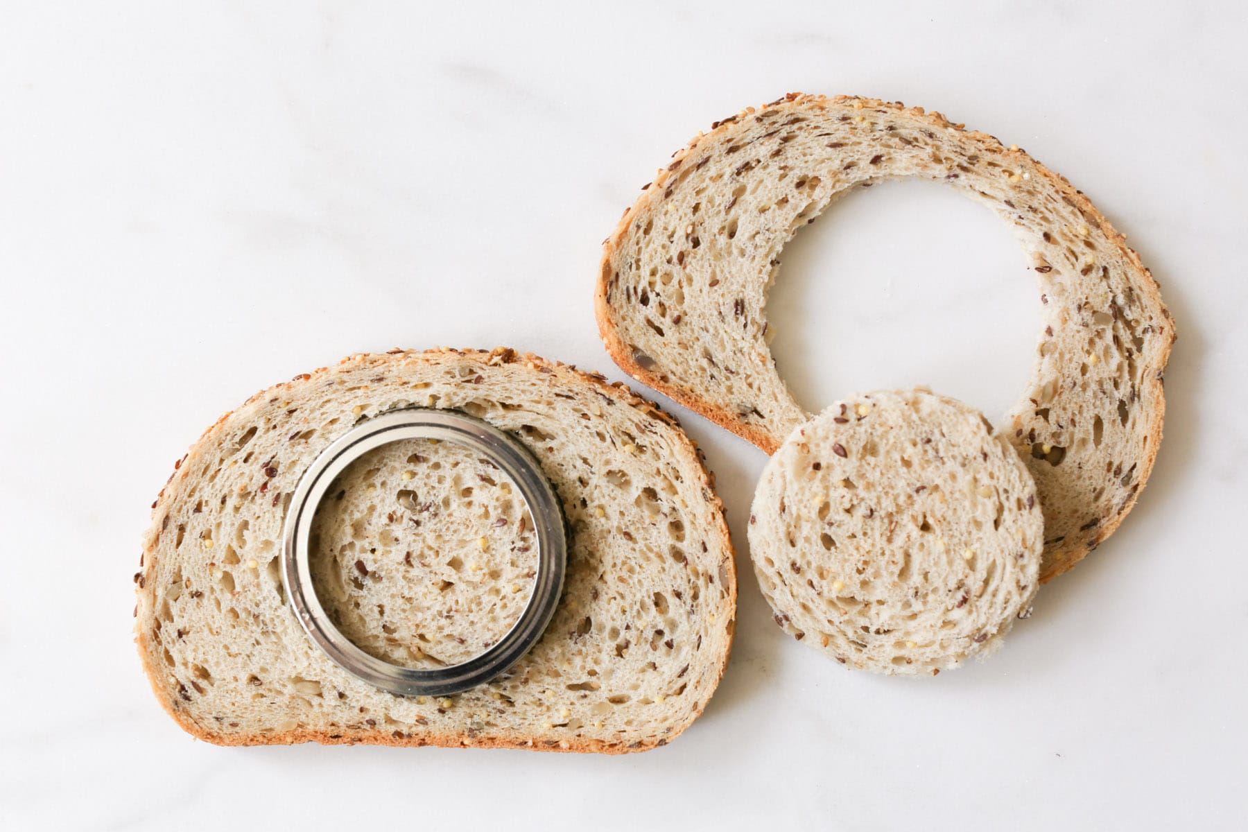 Caprese-Egg-in-the-Hole-Step-2