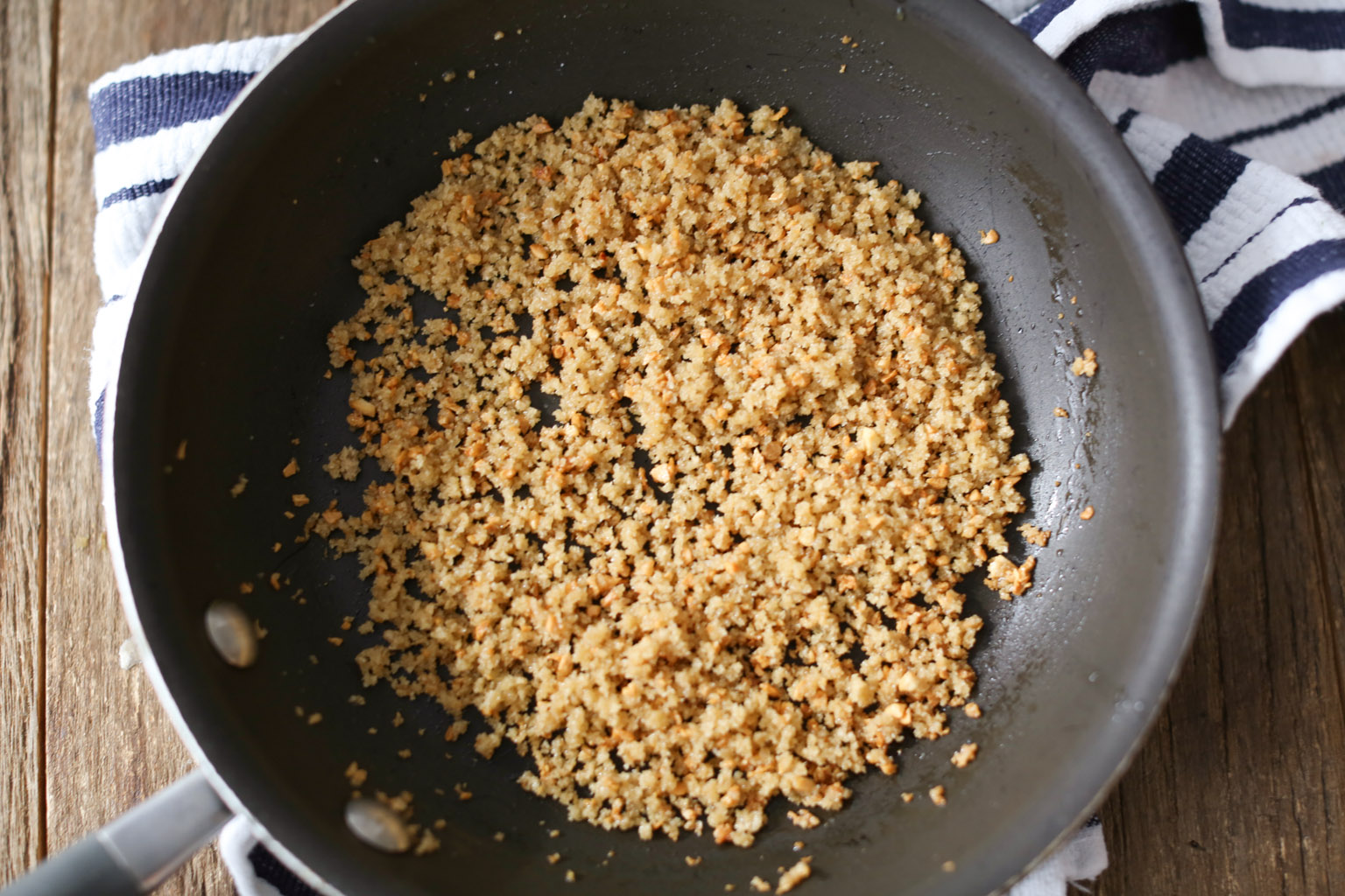 Sausage and Sun-Dried Tomato Pasta with Arugula-Goat Cheese Pesto